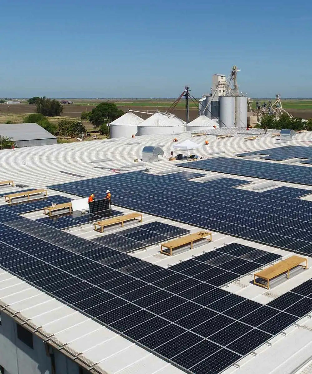 Solar panels on top of a Lundberg Farms bulding rooftop